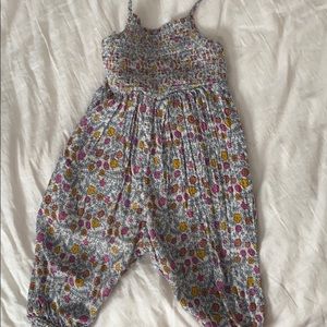 Toddler floral romper adorable!